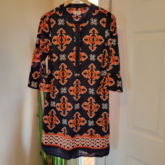 crown & ivy Dresses & Skirts - Crown & Ivy Geometric Tunic Mid Sleeve Knee Length Dress, Size 10